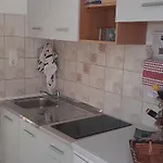 Rafin Dvor Διαμέρισμα Vrsi