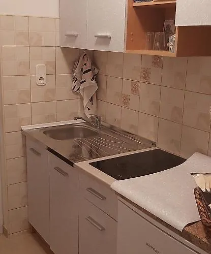 Rafin Dvor * Врси