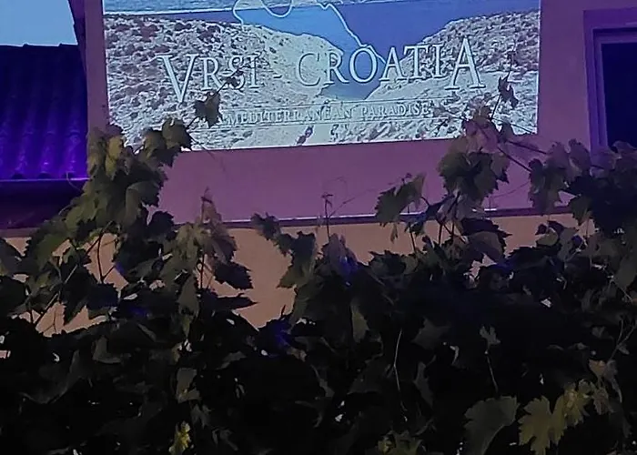 Апартаменты Rafin Dvor *